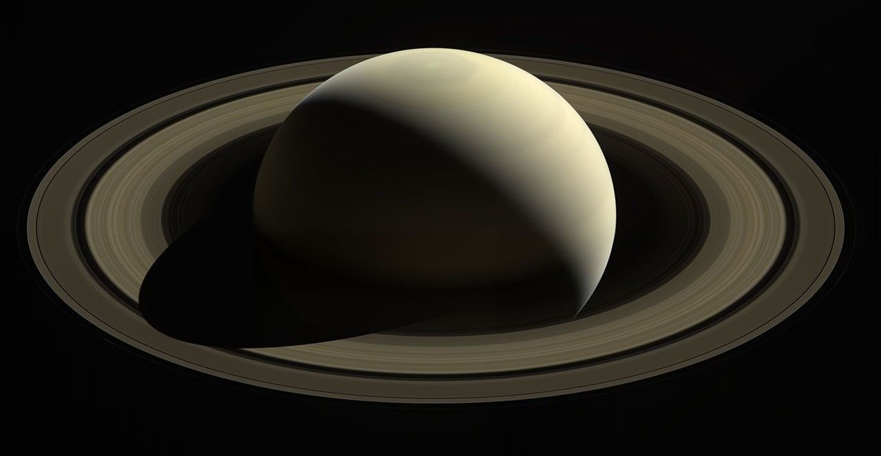 Saturn from Cassini — 29° Saturn and the anaretic degree